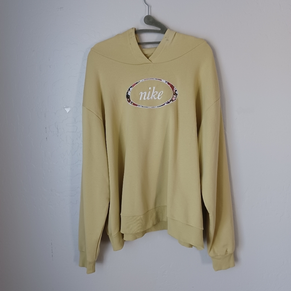 Nike Women's Pullover Hoodie Size Plus 2X Color Yellow